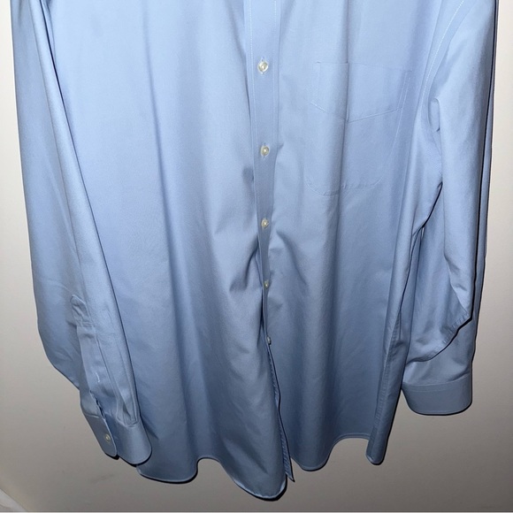 Jos. A. Bank Traveler Traditional Fit Light Blue Dress Shirt (17-34) - Picture 3 of 8